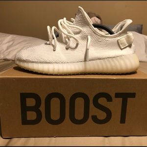 Yeezy 350 v2  - tripple white